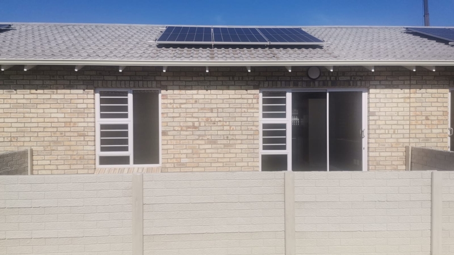 To Let 2 Bedroom Property for Rent in Overbaakens Eastern Cape